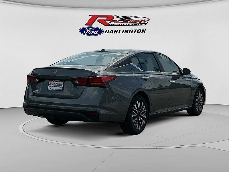 Used 2025 Nissan Altima 2.5 SV FWD image 5