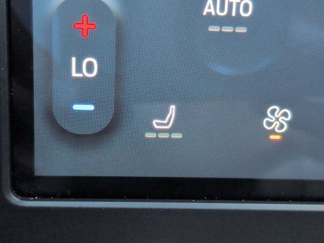 Certified 2024 Ford Edge SEL w/ Convenience Package AWD/4WD image 24