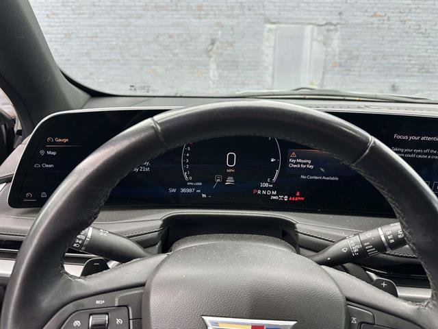 Used 2024 Cadillac XT4 Premium Luxury AWD/4WD image 27