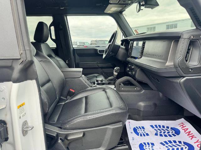 Certified 2025 Ford Bronco Badlands w/ Sasquatch Package AWD/4WD image 13