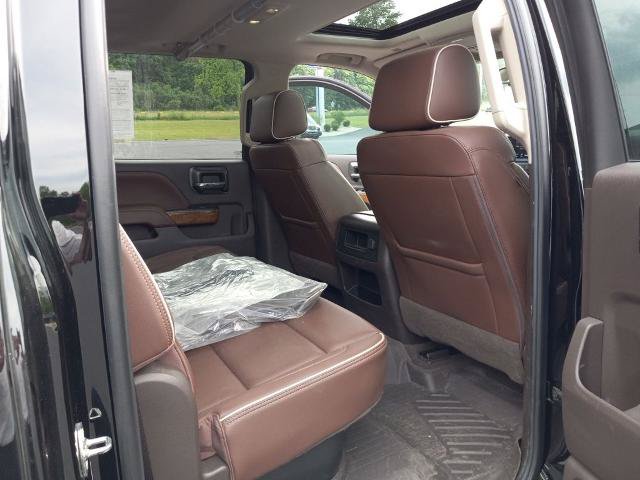 Used 2019 Chevrolet Silverado 2500 High Country w/ Duramax Plus Package AWD/4WD image 16