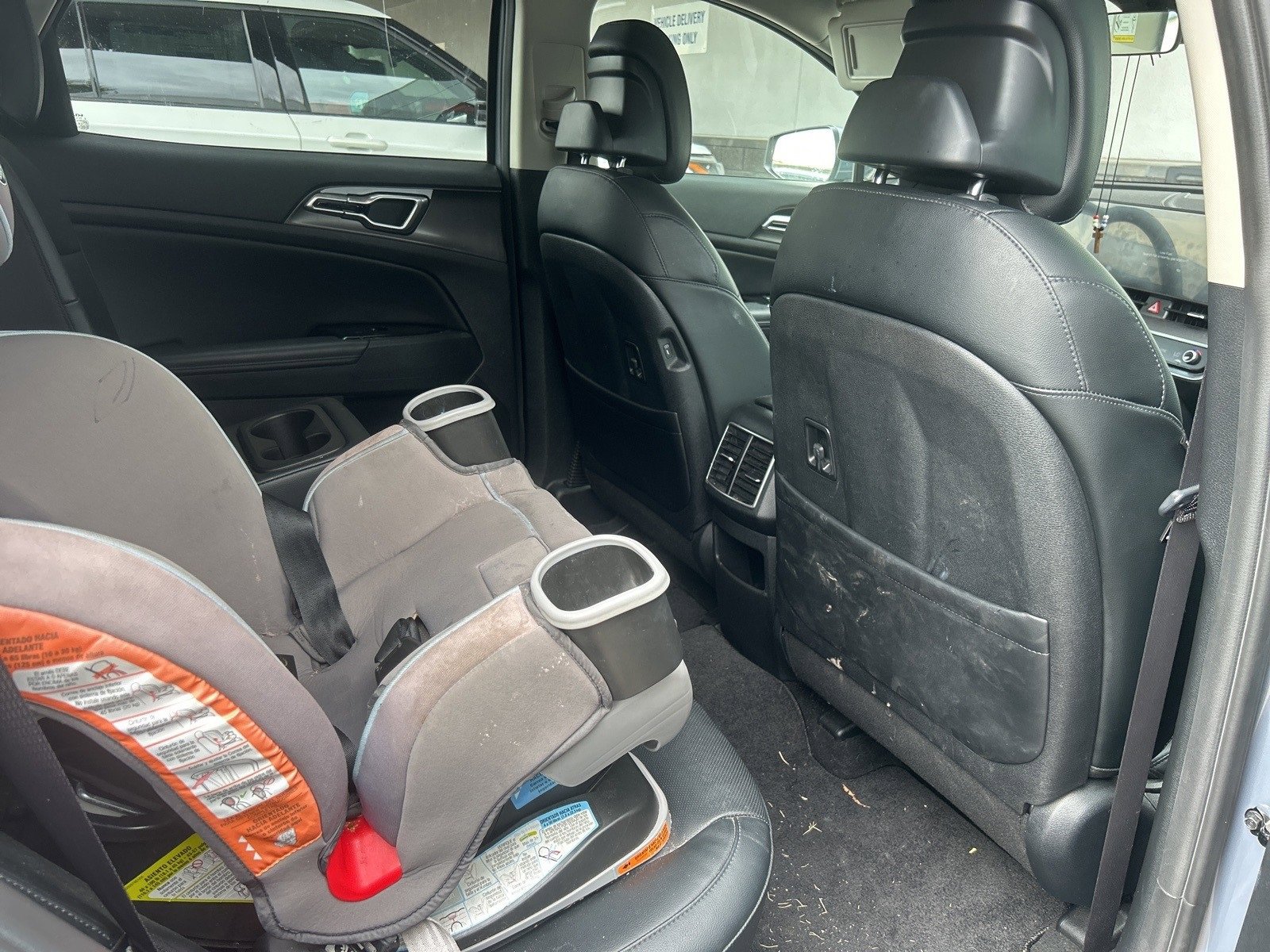 Used 2024 Kia Sportage EX image 10