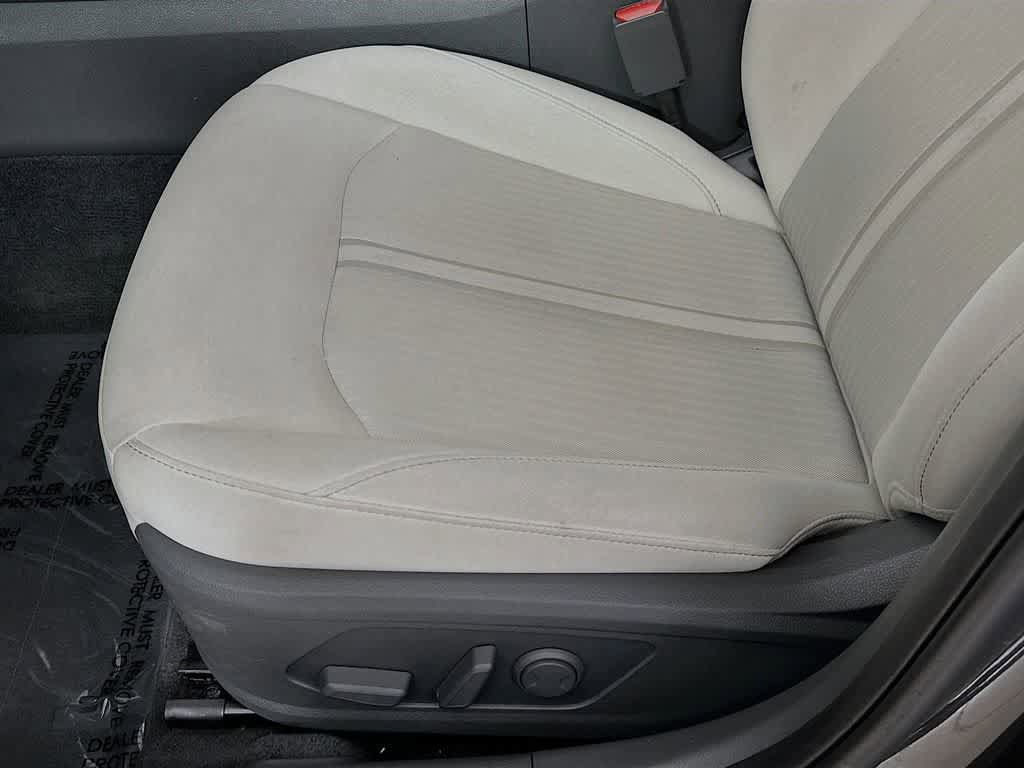 Used 2025 Hyundai Sonata SEL FWD image 28