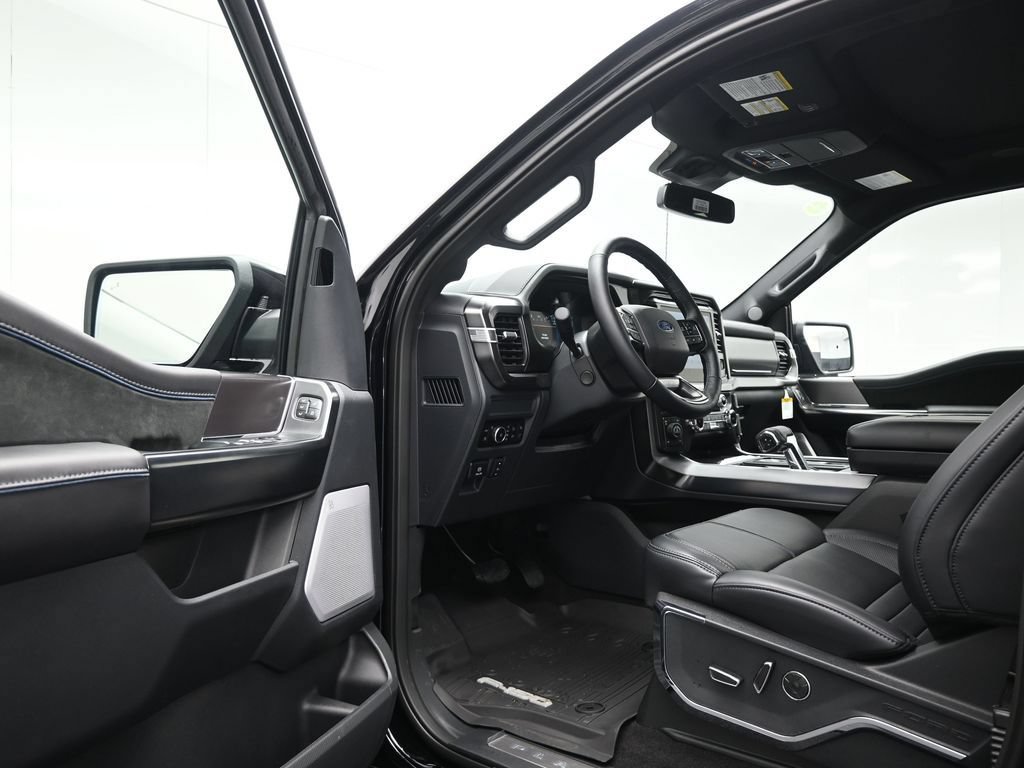 Certified 2025 Ford F150 Platinum w/ Equipment Group 702A High AWD/4WD image 7