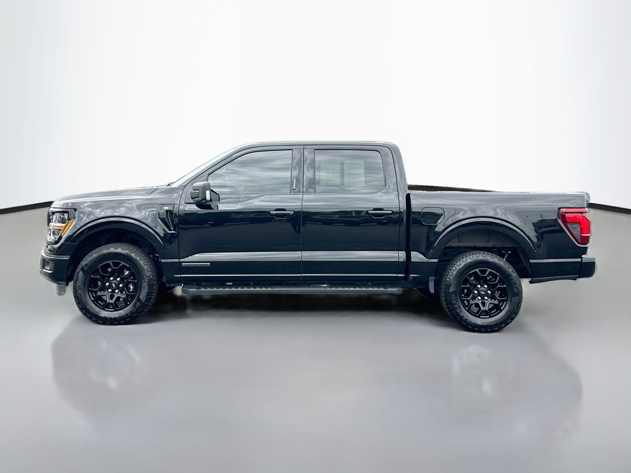 Certified 2024 Ford F150 XLT w/ Equipment Group 302A MID AWD/4WD image 4