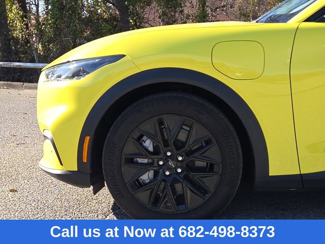 Certified 2025 Ford Mustang Mach-E Select w/ Comfort Package Lite image 5