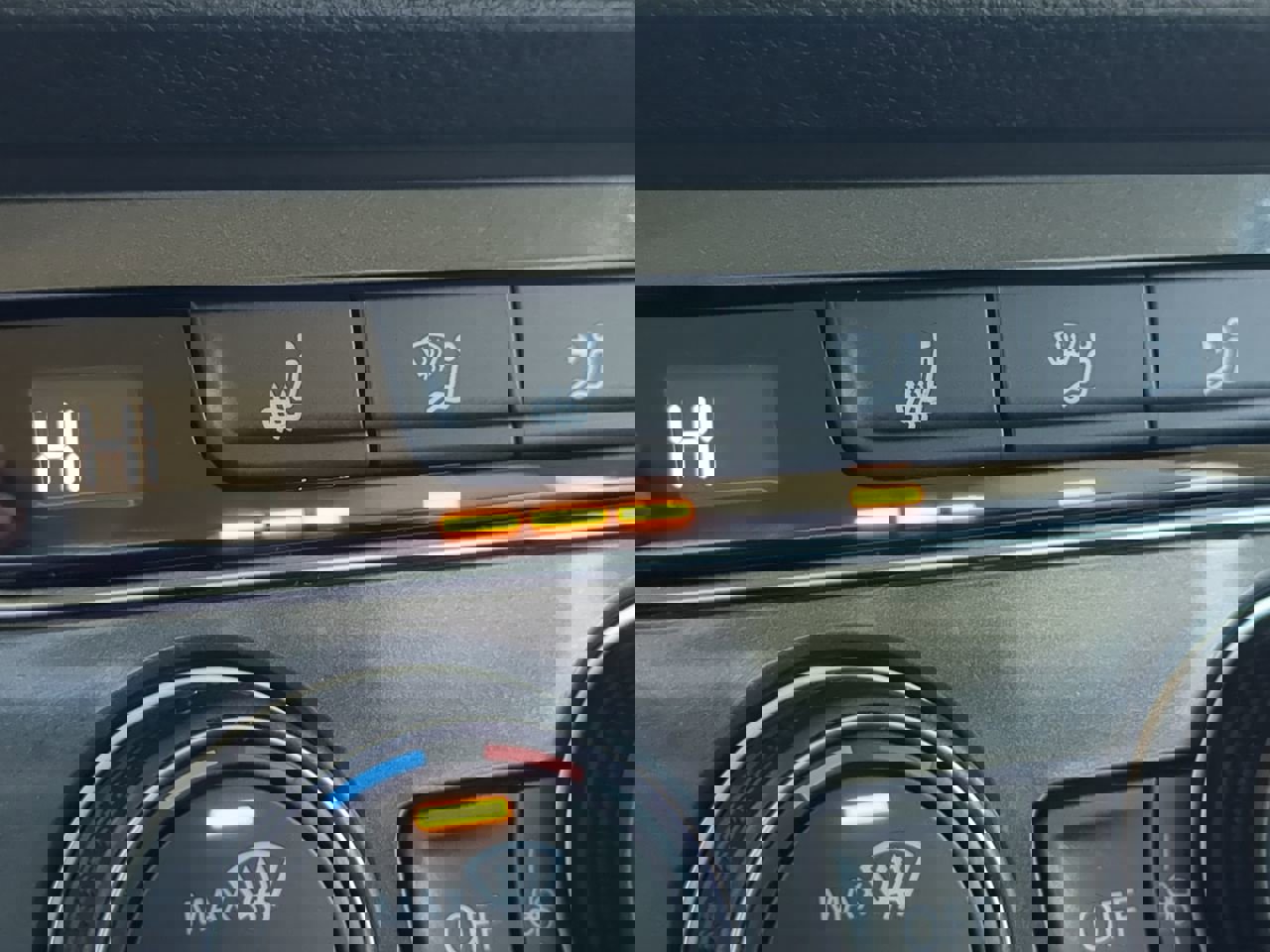 Used 2021 Volkswagen Tiguan SE image 20