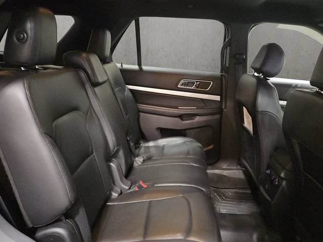 Certified 2017 Ford Explorer XLT w/ Equipment Group 202A AWD/4WD image 20