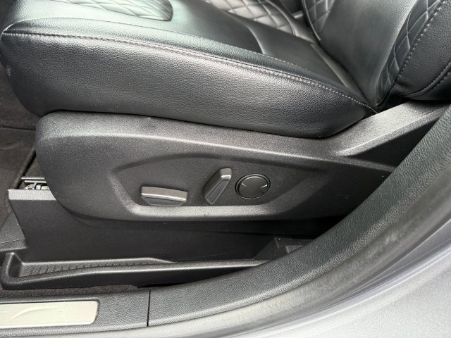 Certified 2024 Ford Edge Titanium AWD/4WD image 16