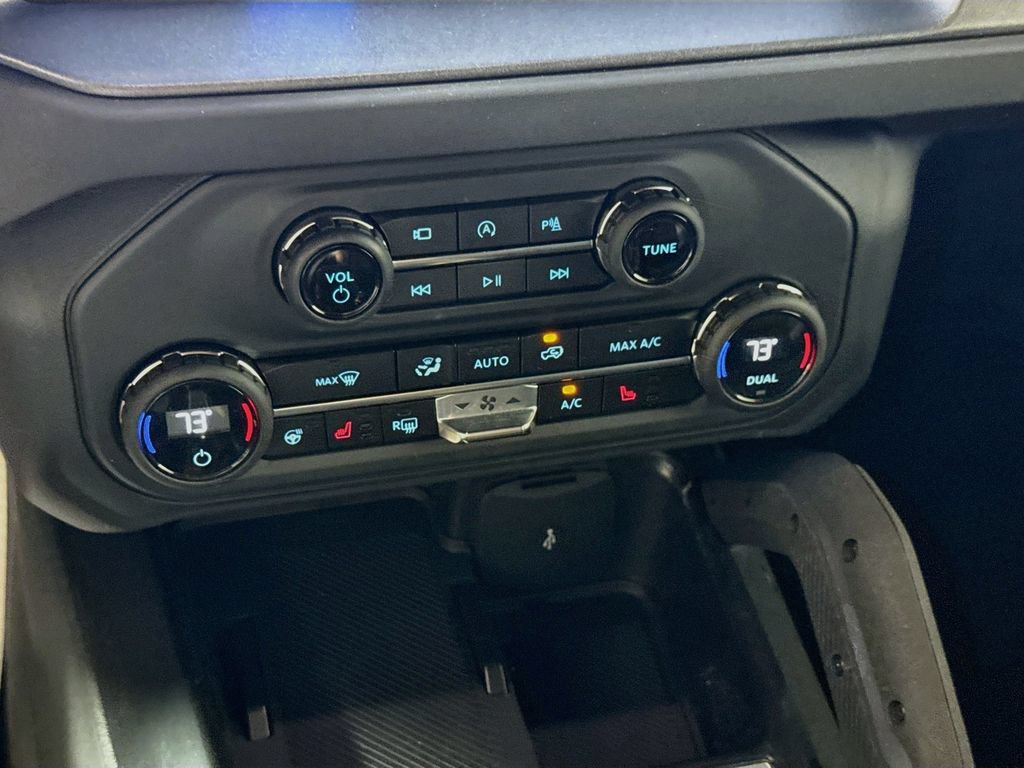 Certified 2025 Ford Bronco Badlands AWD/4WD image 19