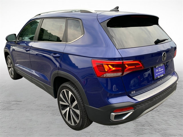 Used 2022 Volkswagen Taos SE FWD image 4