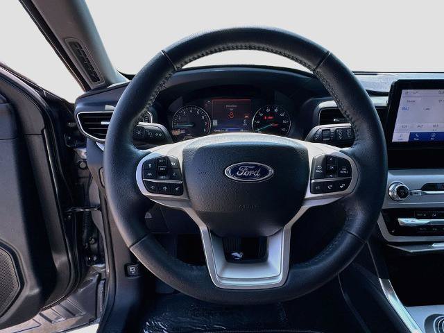Certified 2023 Ford Explorer XLT w/ Equipment Group 202A AWD/4WD image 10