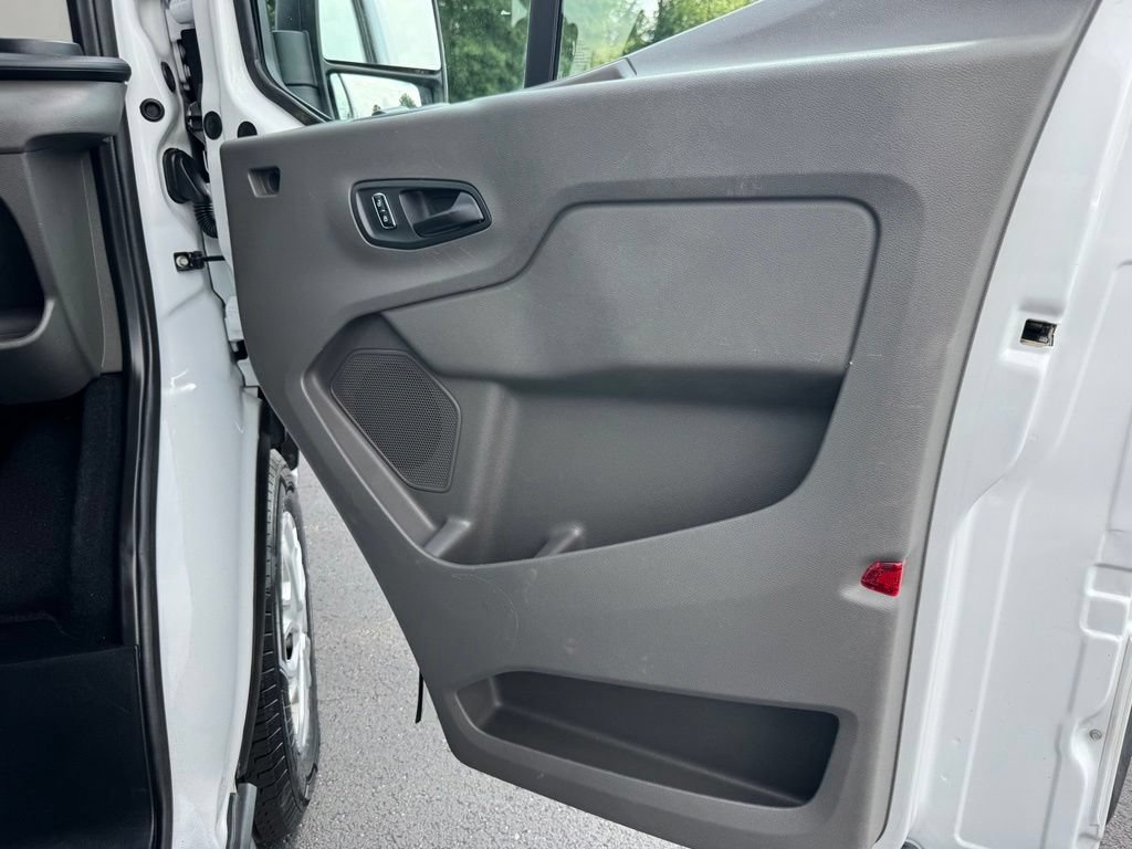 Certified 2024 Ford Transit 350 XLT RWD image 20