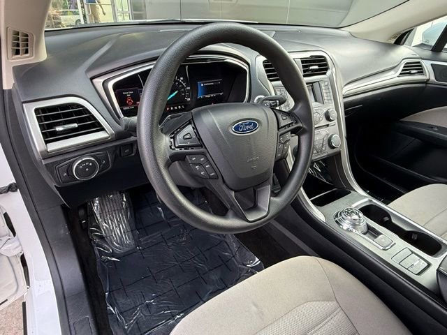 Certified 2018 Ford Fusion S FWD image 10