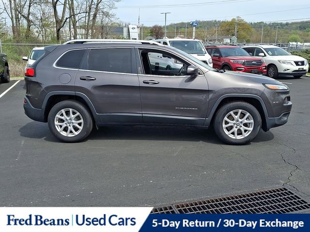 Used 2018 Jeep Cherokee Latitude Plus AWD/4WD image 13