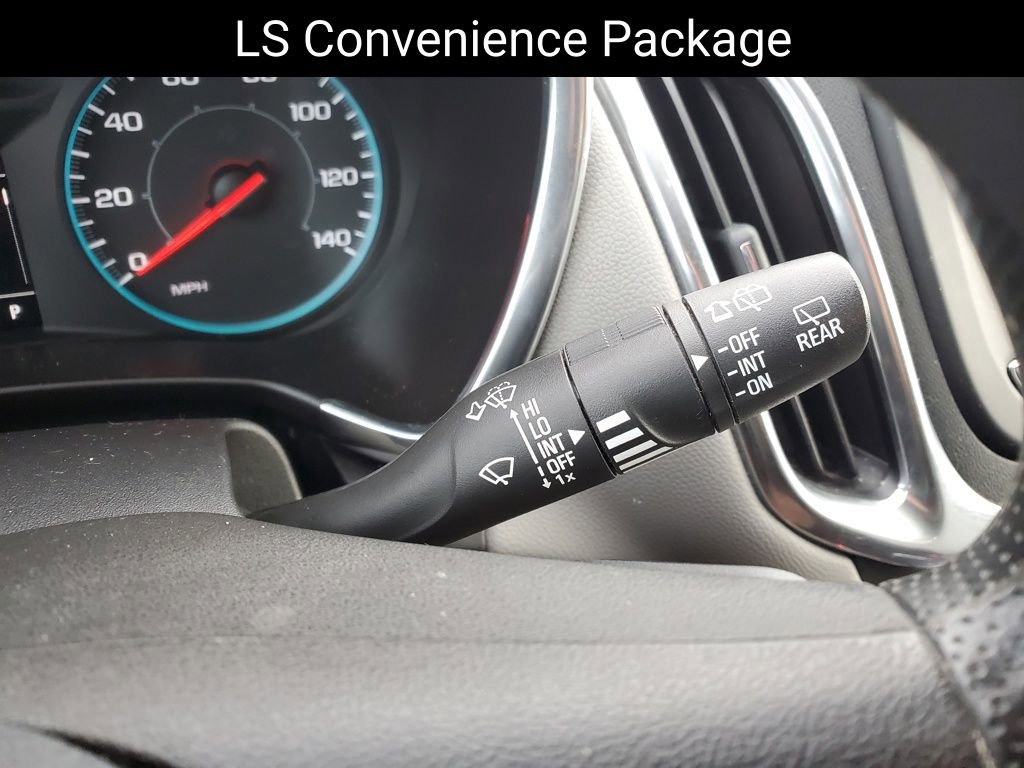 Used 2019 Chevrolet Equinox LS w/ LS Convenience Package image 19