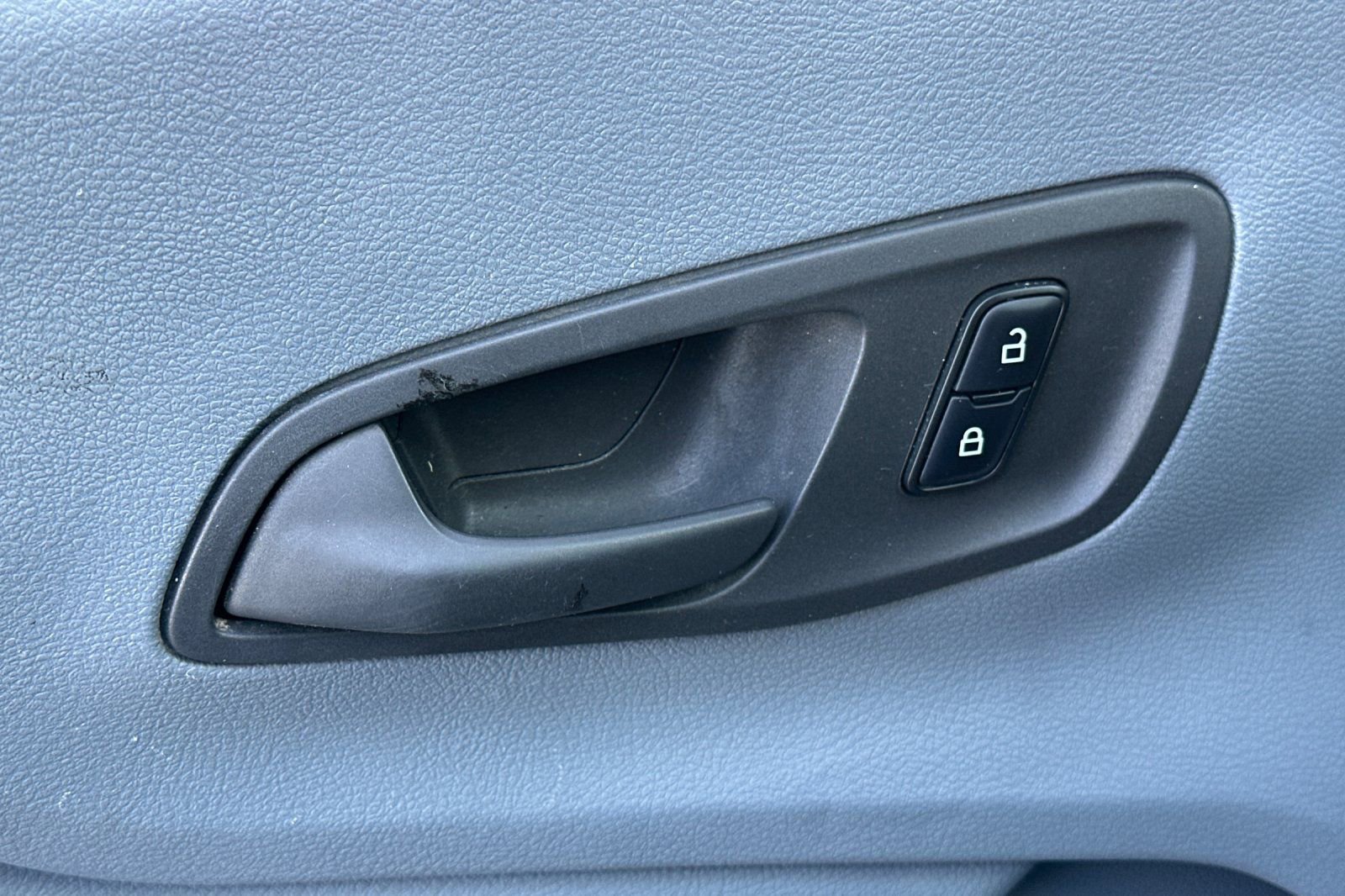 Certified 2019 Ford Transit 350 148 Medium Roof image 11