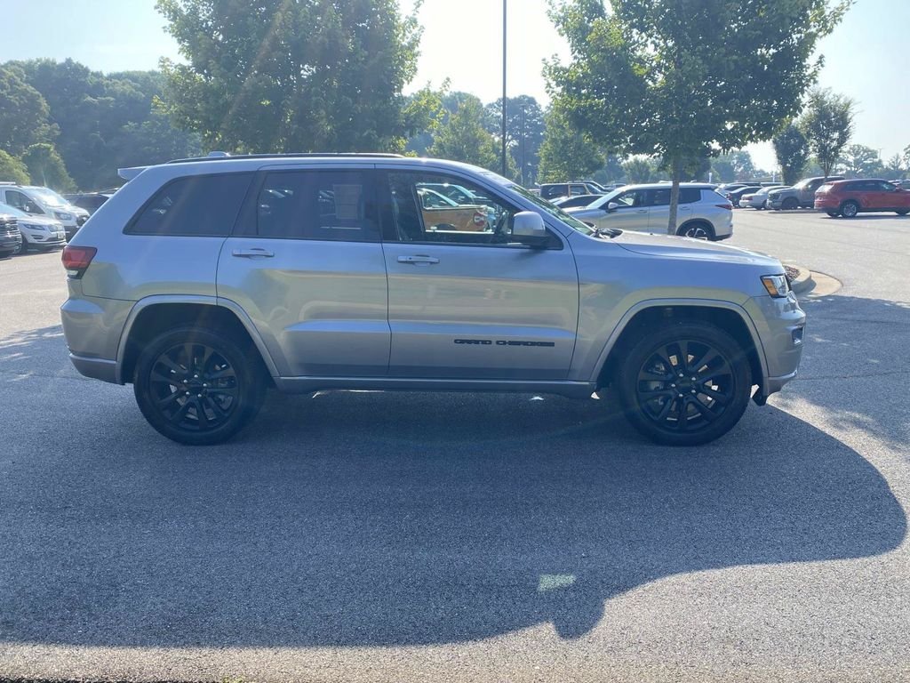 Used 2021 Jeep Grand Cherokee Laredo X RWD video 2