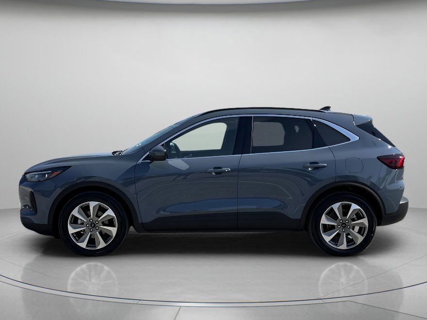 Certified 2025 Ford Escape Platinum image 11