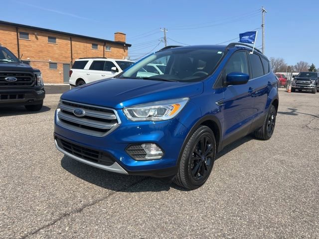 Certified 2017 Ford Escape SE w/ Equipment Group 201A image 7