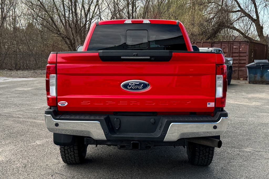 Certified 2018 Ford F250 Lariat w/ Lariat Ultimate Package AWD/4WD image 4