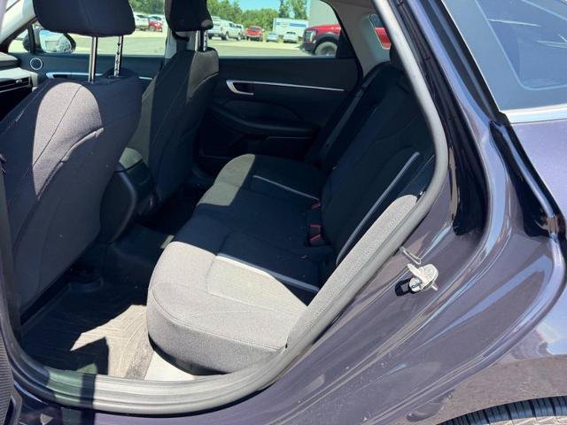 Used 2024 Hyundai Sonata SEL w/ Convenience Package FWD image 9