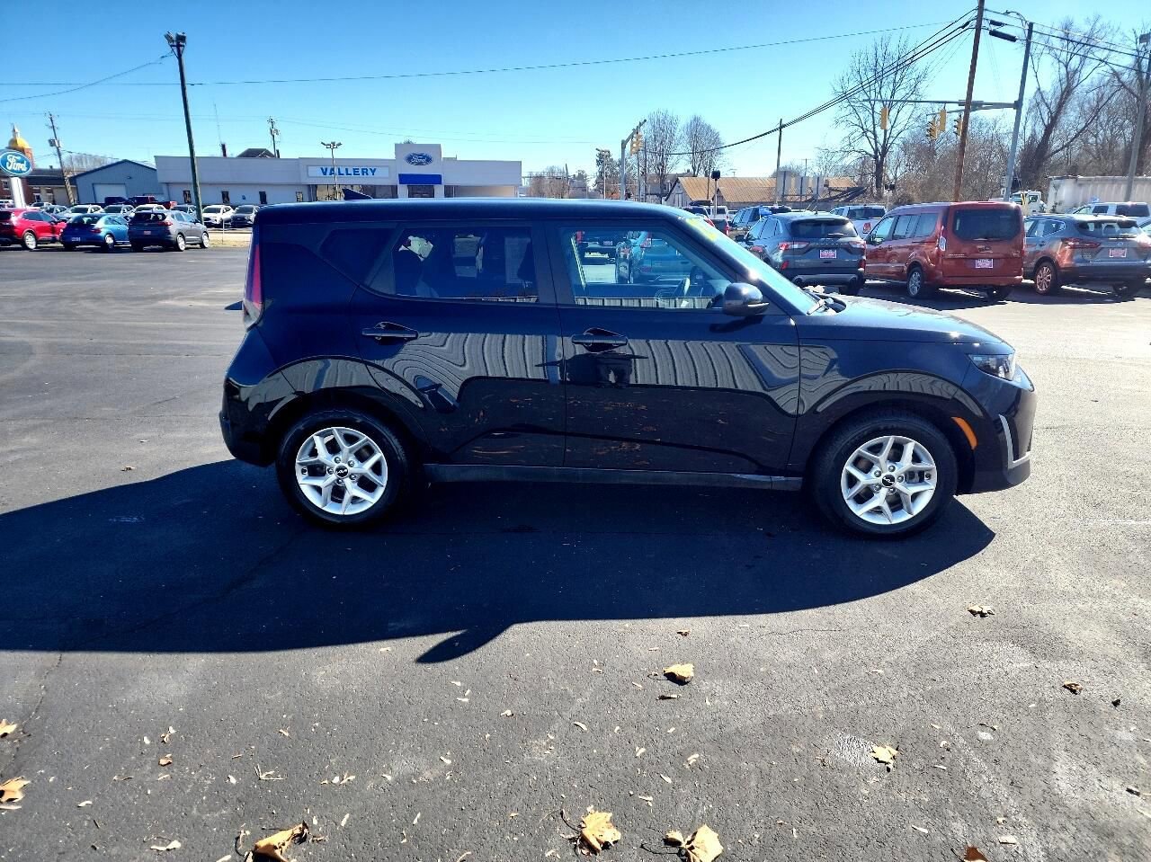 Used 2023 Kia Soul LX w/ Option Group 015 image 6