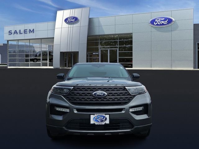 Certified 2023 Ford Explorer XLT w/ Equipment Group 202A AWD/4WD image 7