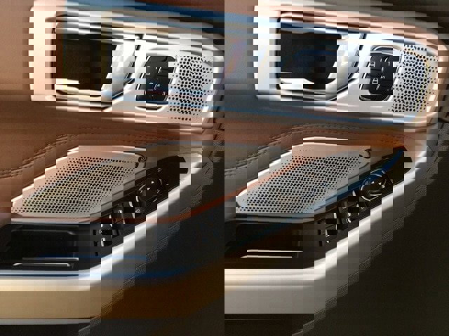 Certified 2023 Ford Explorer King Ranch w/ Technology Package image 17