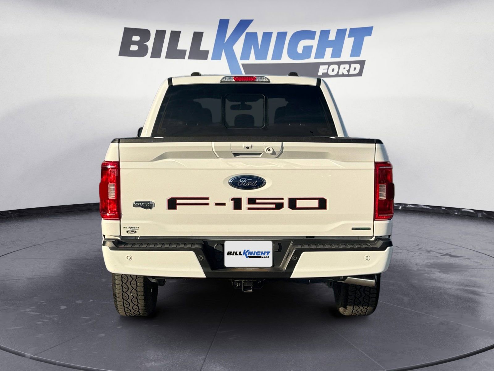 Certified 2022 Ford F150 XLT w/ Equipment Group 302A High image 4