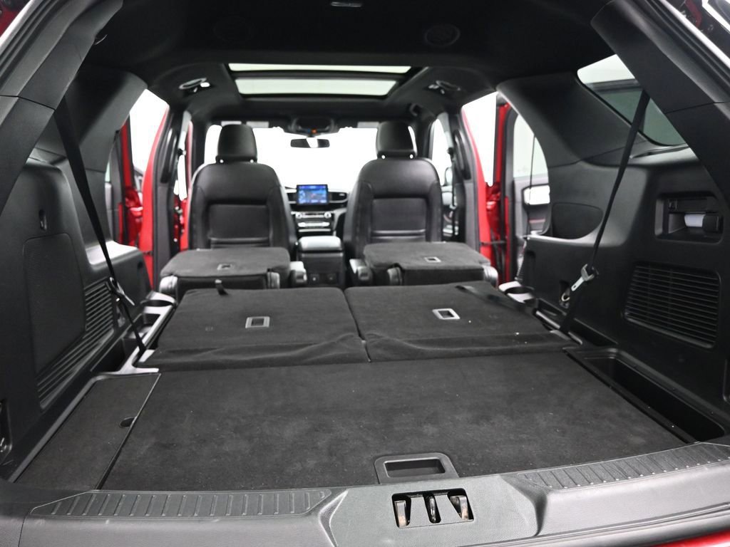 Certified 2022 Ford Explorer ST-Line w/ Class IV Trailer Tow Package image 26