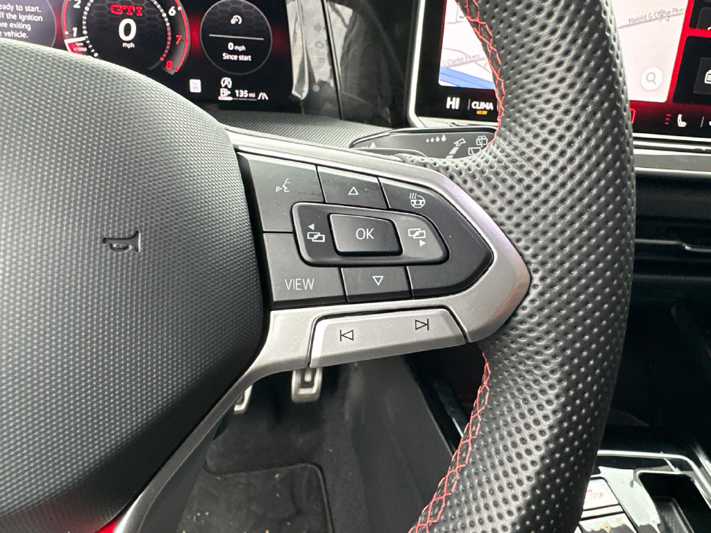 Used 2025 Volkswagen GTI SE FWD image 23