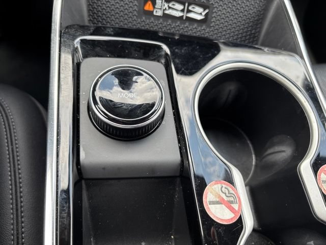 Used 2026 Chevrolet Equinox LT w/ Convenience Package II FWD image 24