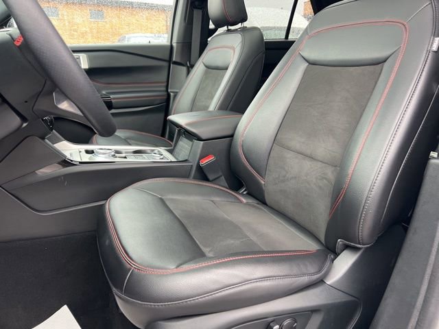 Certified 2023 Ford Explorer ST-Line w/ Class IV Trailer Tow Package image 22