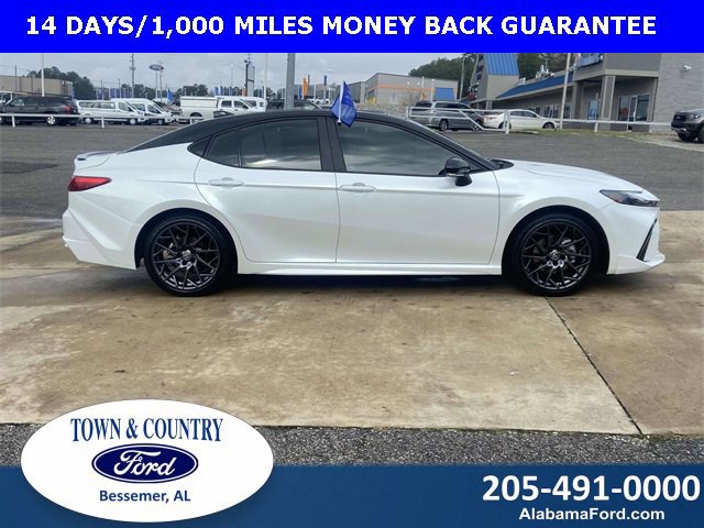 Used 2025 Toyota Camry XSE image 6