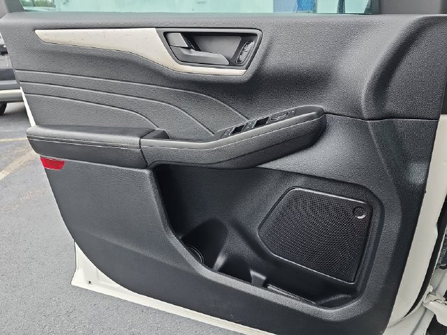 Certified 2022 Ford Escape SE w/ SE Sport Appearance Package FWD image 33