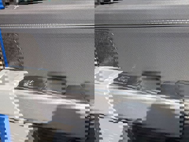 Certified 2022 Ford F150 XLT w/ Equipment Group 302A High image 33