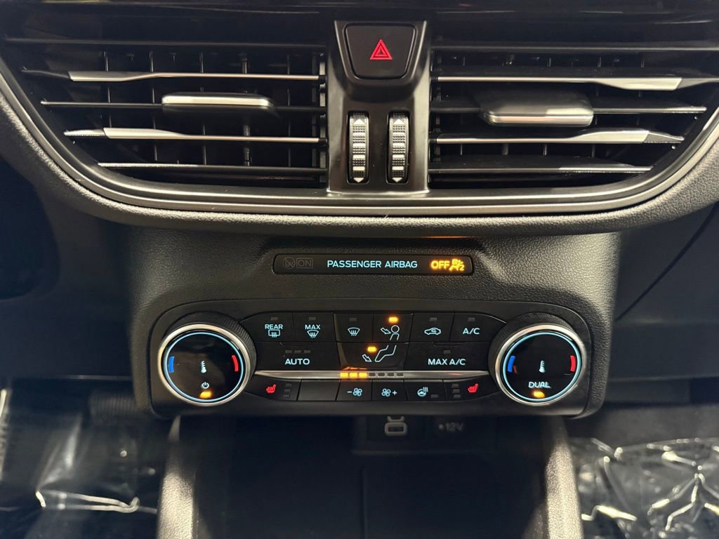 Certified 2025 Ford Escape Active AWD/4WD image 38