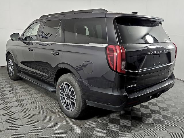 Certified 2025 Ford Expedition Active image 7