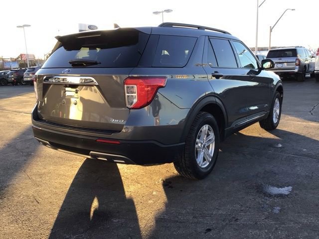 Certified 2023 Ford Explorer XLT w/ Equipment Group 202A image 5