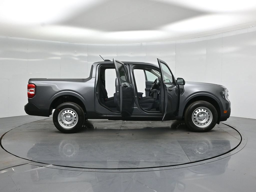 Certified 2026 Ford Maverick XL FWD image 3