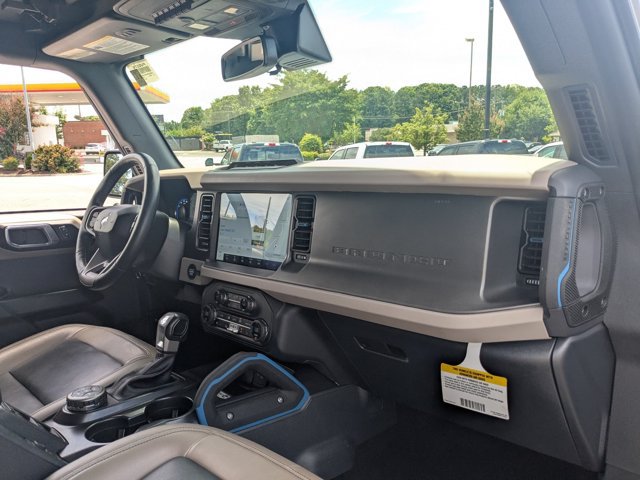 Certified 2024 Ford Bronco Wildtrak AWD/4WD image 35