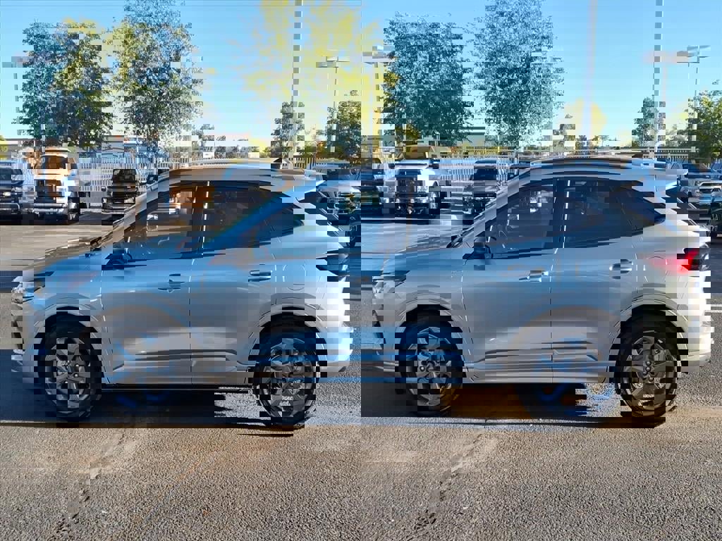 Certified 2023 Ford Escape ST-Line w/ Tech Pack #1 image 7