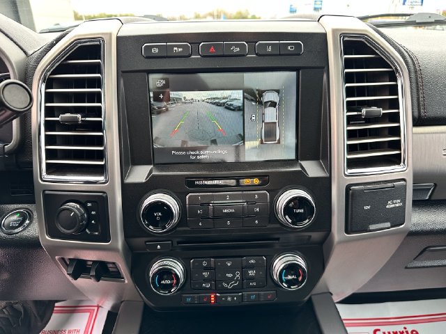 Certified 2018 Ford F450 Platinum w/ Platinum Ultimate Package AWD/4WD image 15