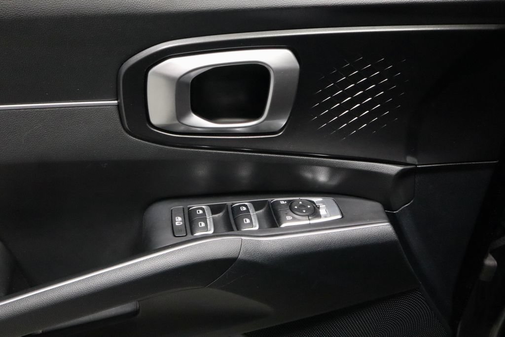 Used 2023 Kia Sorento S w/ Panoramic Sunroof Package FWD image 24