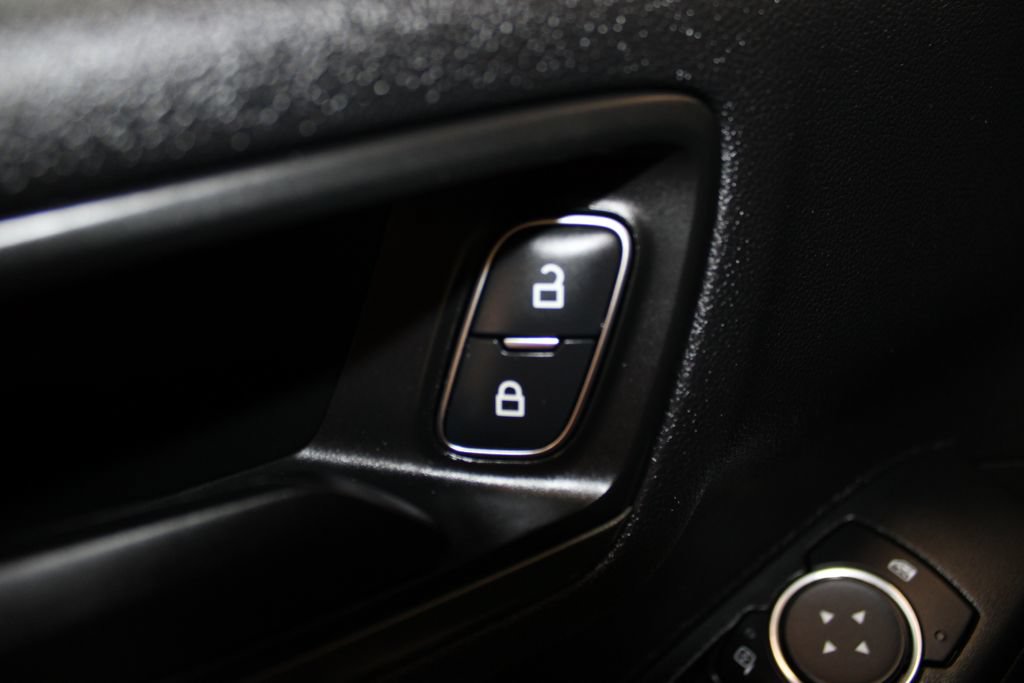 Certified 2023 Ford Escape Active AWD/4WD image 15