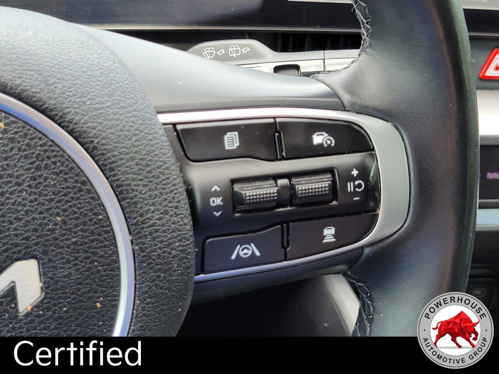 Used 2023 Kia Sportage SX image 32