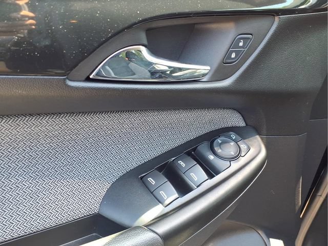 Used 2024 Chevrolet TrailBlazer LS w/ LS Convenience Package FWD image 13