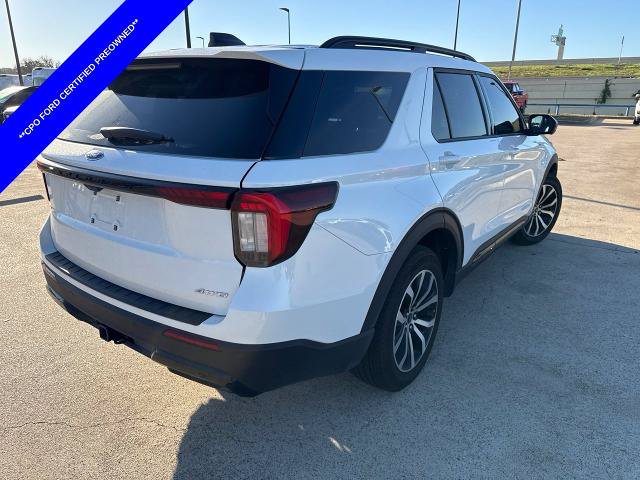 Certified 2025 Ford Explorer ST-Line AWD/4WD image 11
