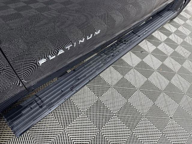 Certified 2025 Ford Expedition Max Platinum image 16